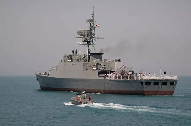 Senior Iranian official says no US warships can enter Persian Gulf