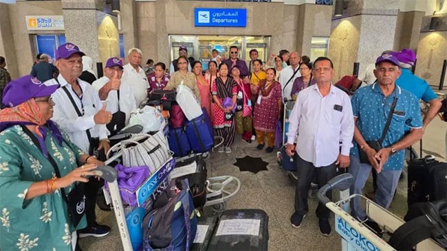 Group of 200 Indian tourists home-bound after evacuating UAE