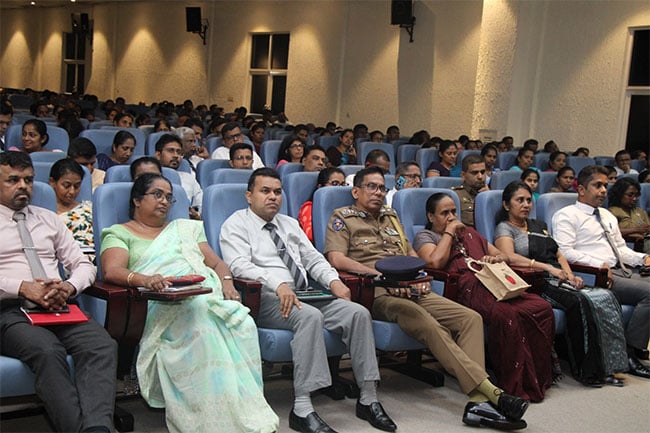 Workshop held to raise awareness among govt executive officers on use of AI