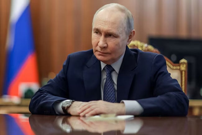 Russia urges end to Middle East hostilities, condemns US-Israel actions