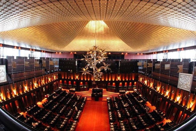 Tomorrow s parliamentary sitting cancelled