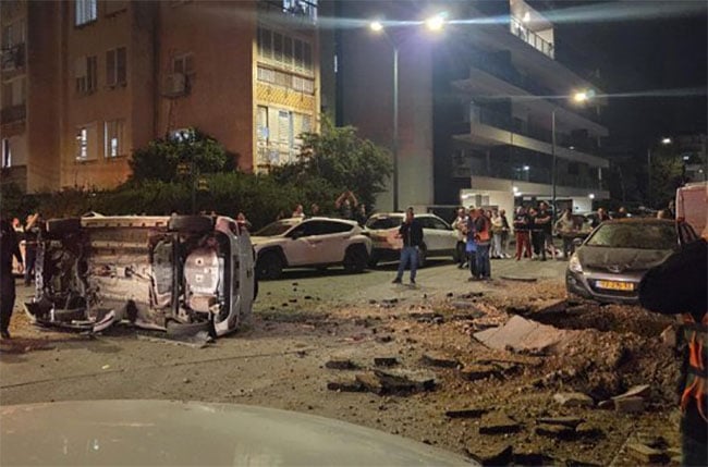 Two killed in Iranian strike on Tel Aviv