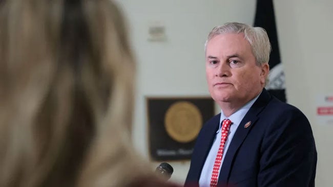 Epstein s personal lawyer tells Congress he had no knowledge of financier s crimes