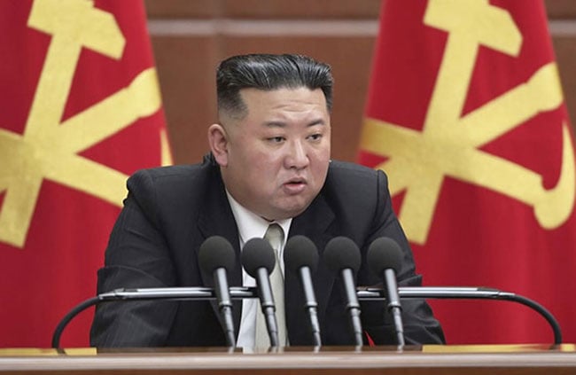 Kim Jong Un says Iran war justifies North Korea s decision to keep its nuclear weapons