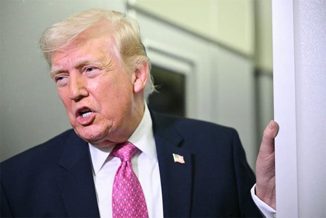 Trump threatens to “completely” obliterate Iran s energy sources if deal is not reached