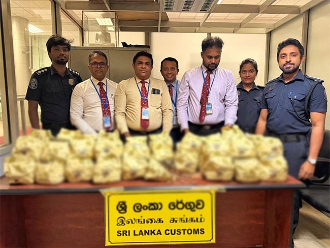 Chinese national arrested at BIA for attempting to smuggle Kothala Himbutu