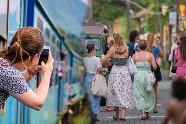 March tourist arrivals surpass 175,000