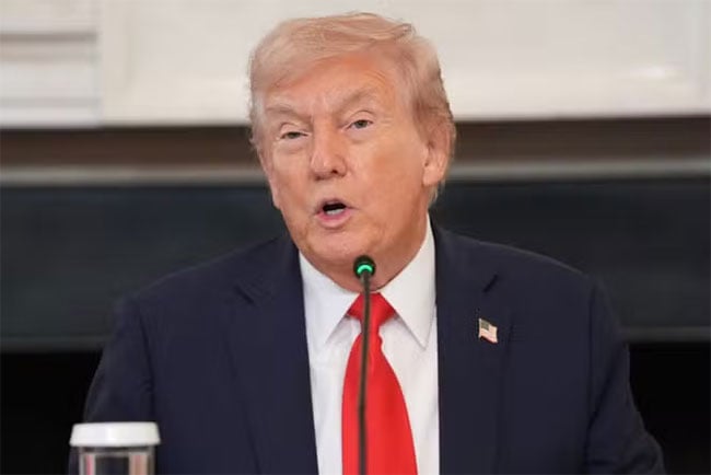 Good chance of deal being reached tomorrow, Trump tells US media