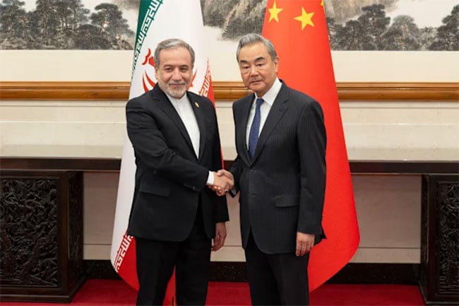 China calls for Strait to be reopened as soon as possible in Iran talks