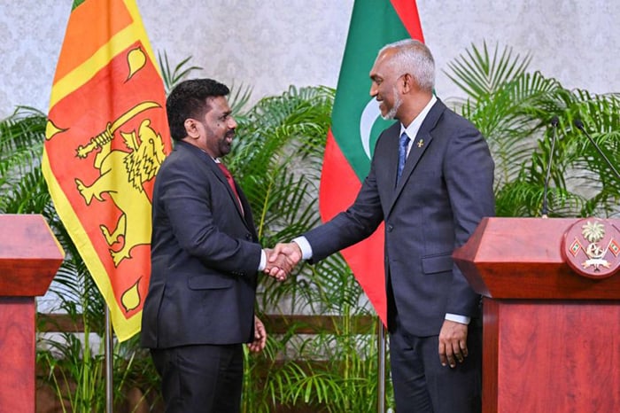 Muizzu to hold talks with AKD in Colombo