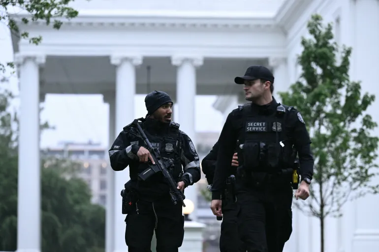 US police responding to dozens of shots fired near the White House