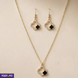 Clover Bloom Gold Tone Jewelry Set Necklace And Earrings Buy Jewellery Online for specialGifts