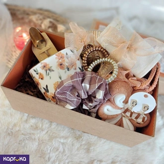 Vintage Birthday Giftset  Online for none