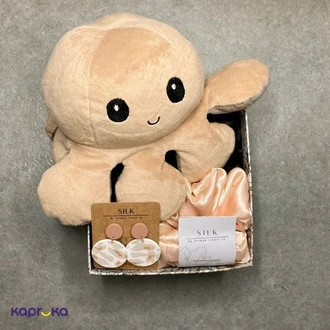 Shine Her Day Giftset  Online for none