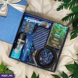 Evergreen Crest Gift Box Buy Gift Sets Online for specialGifts