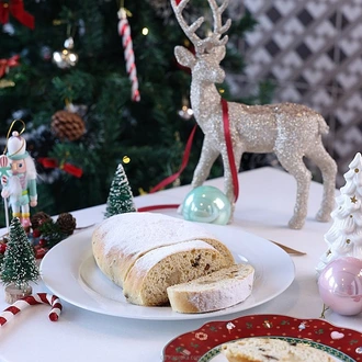 Breadtalk Christmas Stollen  Online for none