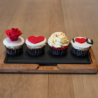 Courtyard Marriott Valentine Cup Cakes - 4 Pieces Buy Cake Delivery Online for specialGifts