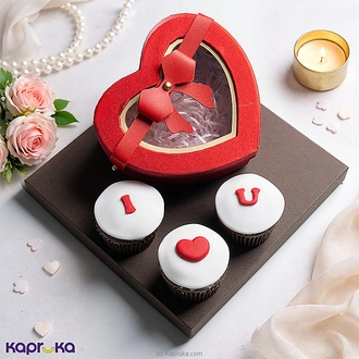 Sweetheart Valentine Treat  3 Chocolate Cupcakes Combo Buy Cake Delivery Online for specialGifts