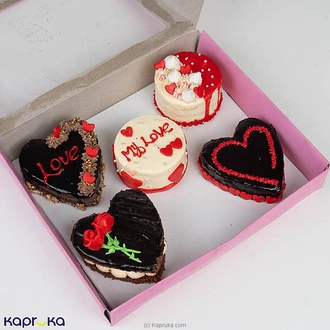 Valentine Mini Cake Box 4 Pieces Chocolate And Ribbon Base  Online for none