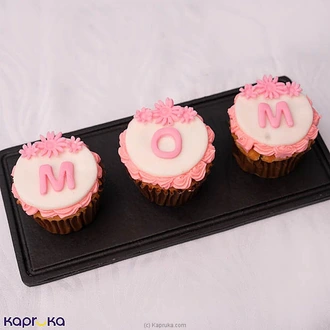 Courtyard Marriott Vanilla Cup Cakes Mothers Day 3 Pieces Buy Cake Delivery Online for specialGifts