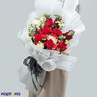 Sweet Home Alabama Bouquet With 6 Red Roses Buy Flower Delivery Online for specialGifts