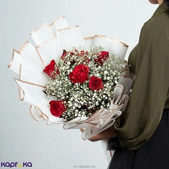 Classic 7 Red Rose Charm Bouquet Buy Flower Delivery Online for specialGifts