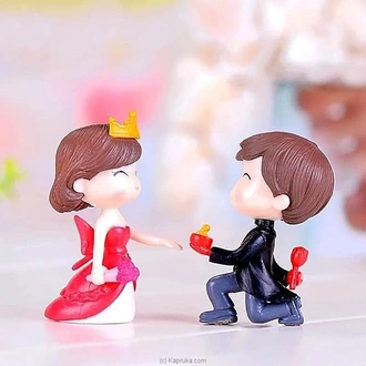 Royal Proposal Miniature - Couple Cake Topper Figurine, decoration Figurine (Approx. 5.5cm) Buy Best Sellers Online for specialGifts