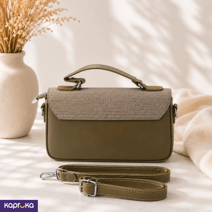Handbags and Travel Accessories ef_pc_fashion0v18pod00133p in Sri Lanka