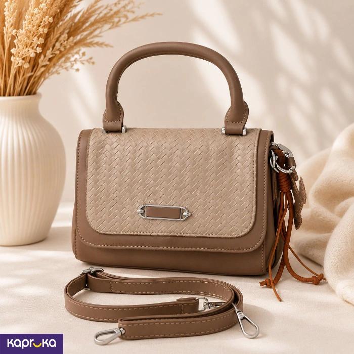 Handbags and Travel Accessories ef_pc_fashion0v18pod00134p in Sri Lanka