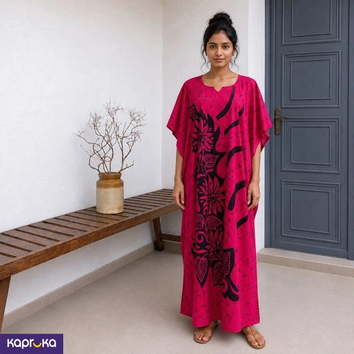 CLOTHING ef_pc_clot0v575p00355 in Sri Lanka