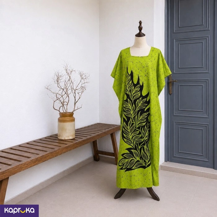 CLOTHING ef_pc_clot0v575p00367 in Sri Lanka