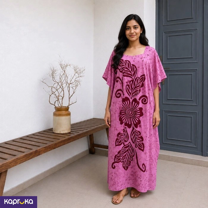CLOTHING ef_pc_clot0v575p00368 in Sri Lanka