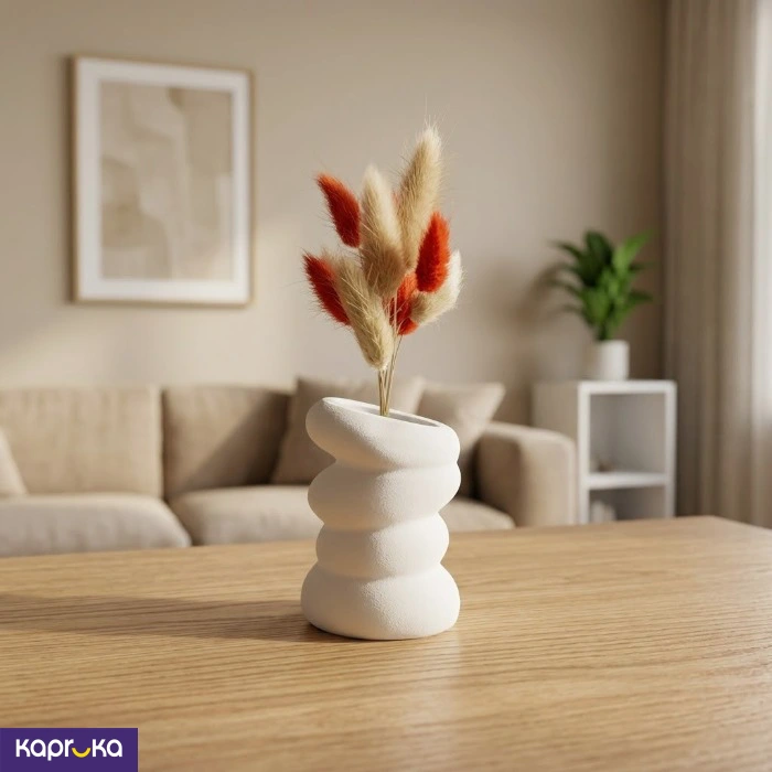 Nordic Cloud Vase With Dried Pampas