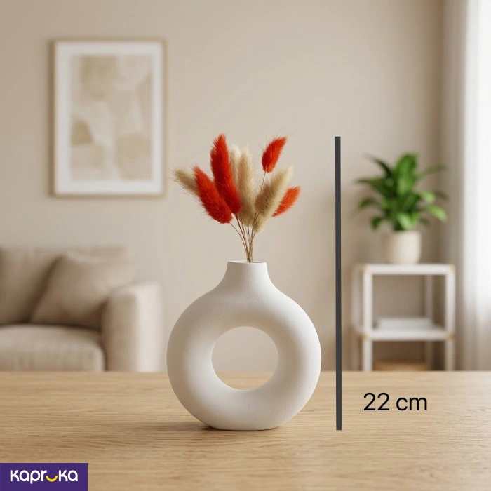 Nordic White Round Gift Vase With Dried Pampas