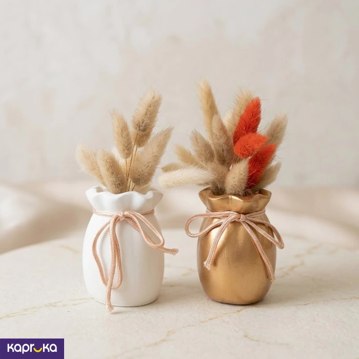 Two Ribbon Pouch Vases With Natural Dried Pampas
