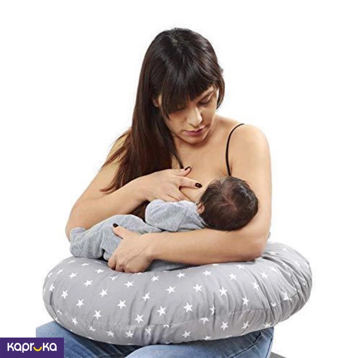 Feeding and Nursing ef_pc_moth0v1838pod00005p in Sri Lanka