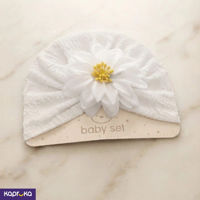 Baby Girl White Crinkled Turban Hat With Large Daisy Flower