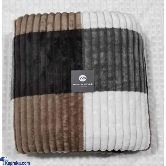 Bedroom ef_pc_home0v2009pod00037 in Sri Lanka