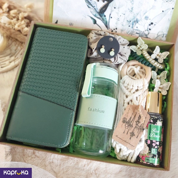 GIFT SETS FOR HER EF_PC_GIFT0V2450POD00257 in Sri Lanka