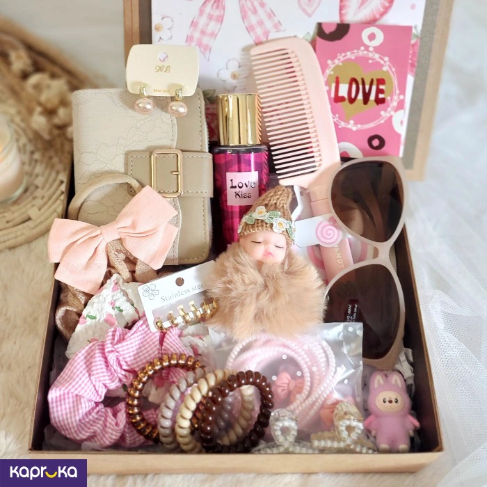 Blush Love Birthday Giftset