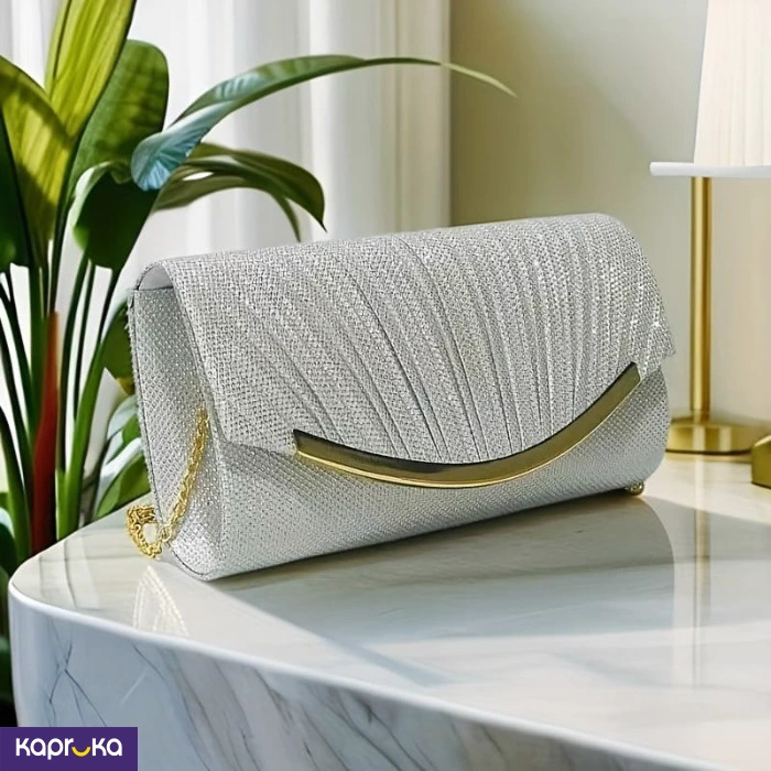 Handbags and Travel Accessories ef_pc_fashion0v2686pod00108 in Sri Lanka