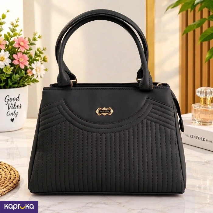 Elegant Handbag Black
