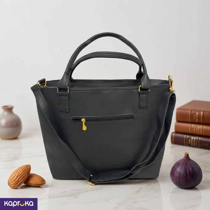 Elegant Quilted Handbag With Coin Purse Gray