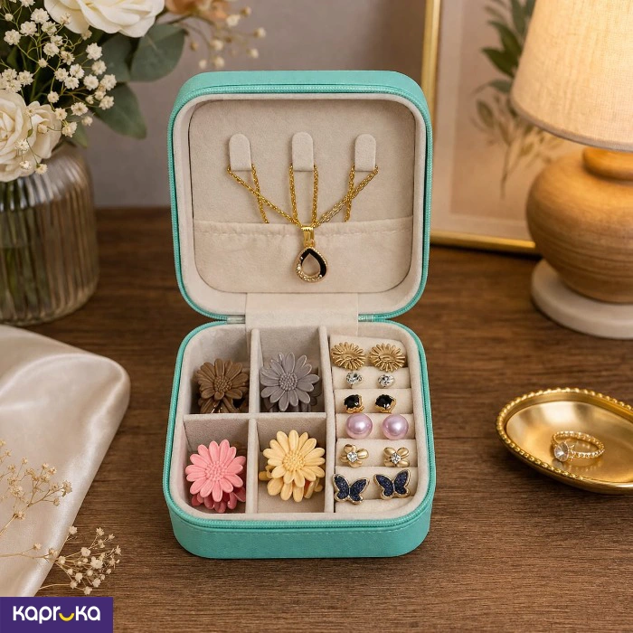 Compact Mint Green Travel Jewelry Box With Jewelry Set