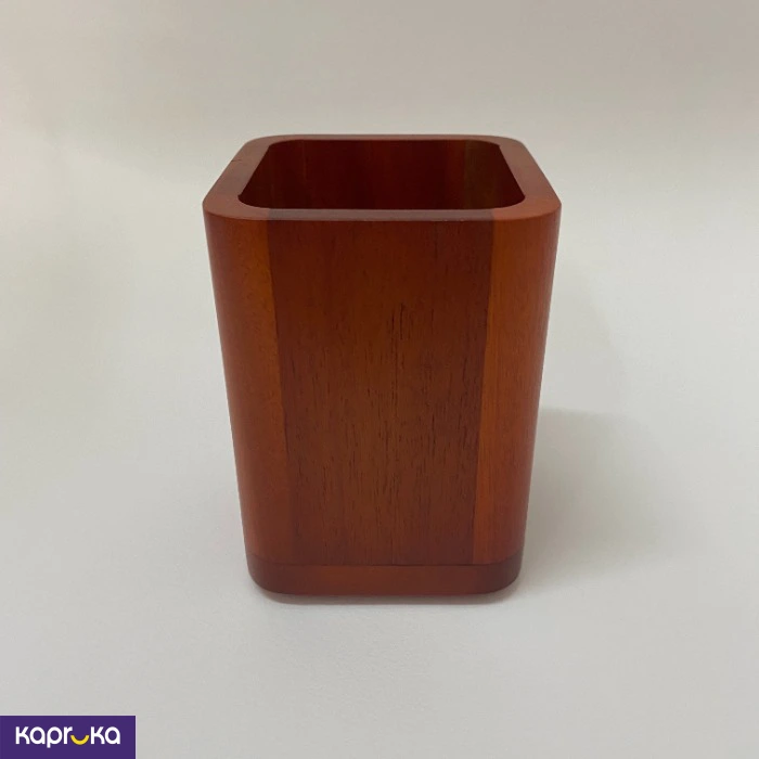 Stationary ef_pc_scho0v3476pod00011p in Sri Lanka