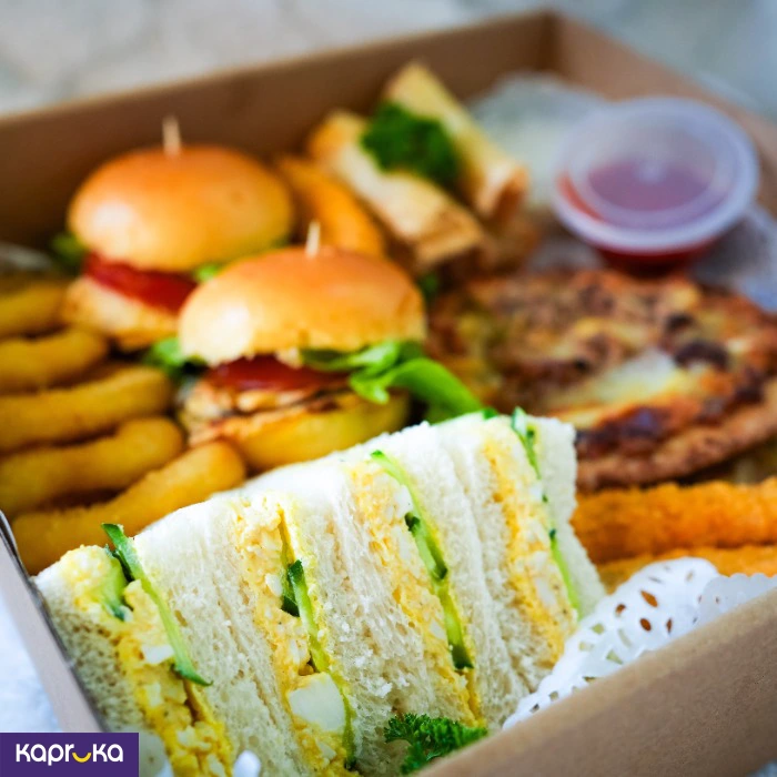 Cakes ef_pc_aust0v3811pod00129 in Sri Lanka