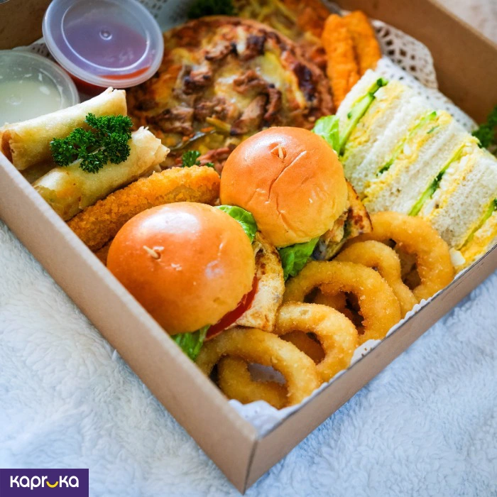 Cakes ef_pc_aust0v3811pod00129 in Sri Lanka