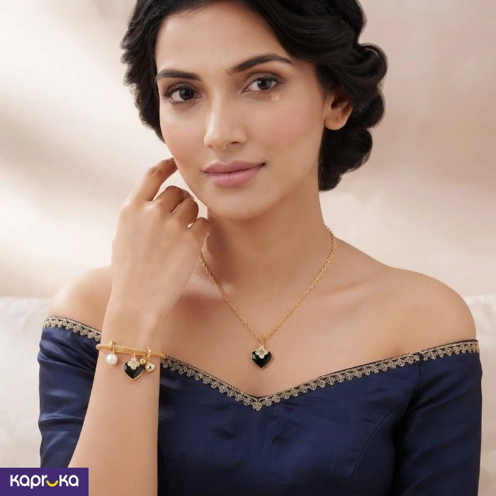 Gold Tone Luxury Noir Heart Clover Luxe Jewellery Set