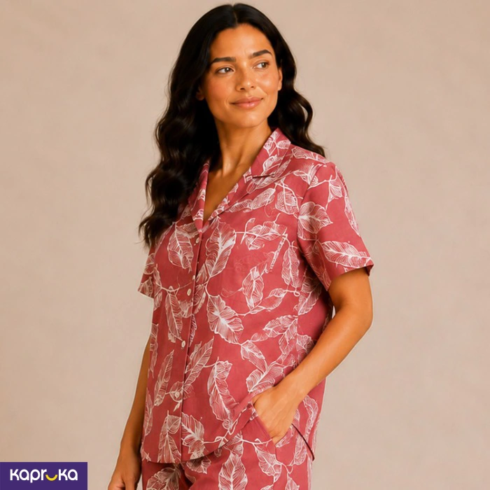 CLOTHING ef_pc_clot0v4802pod00025p in Sri Lanka