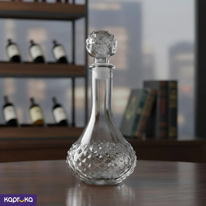 Elegant Cut Glass Whiskey And Wine Decanter With Faceted Stopper